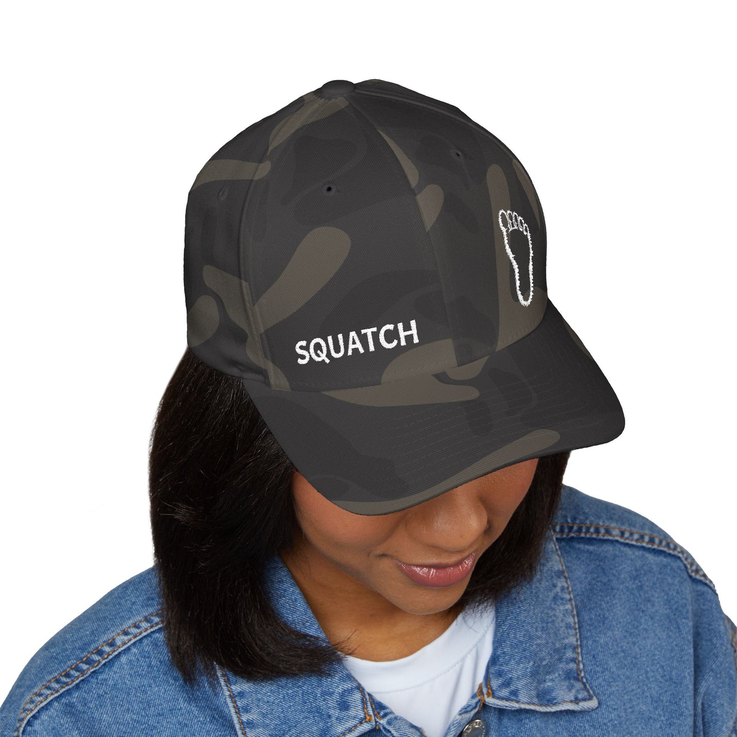 Embroidered Sasquatch Footprint – Classic Low-Profile Adventure Hat